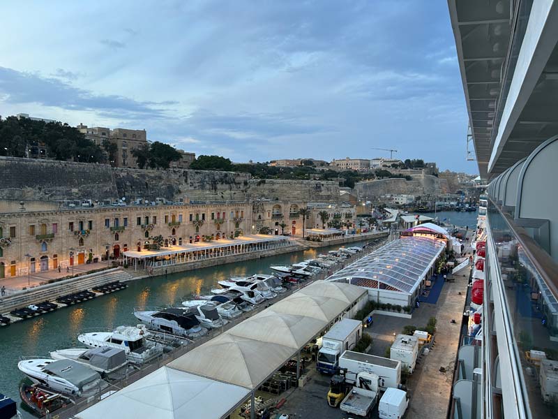 Interieurfotos van oceania cruises nieuwe cruiseschip vista