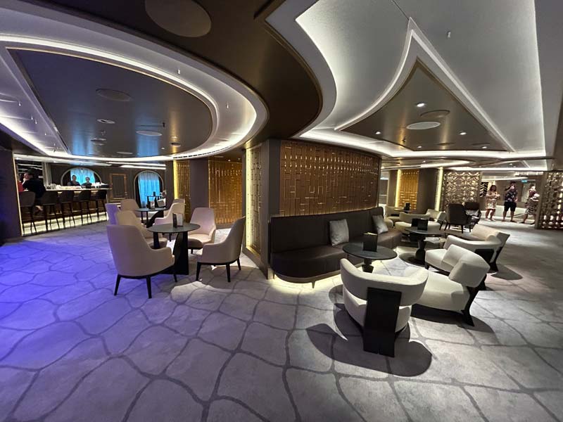 Interieurfotos van oceania cruises nieuwe cruiseschip vista