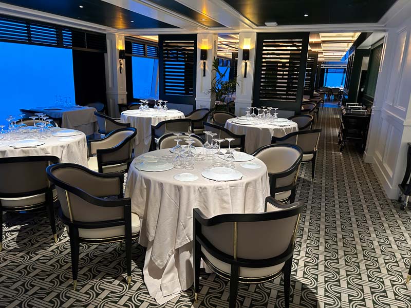 Interieurfotos van oceania cruises nieuwe cruiseschip vista