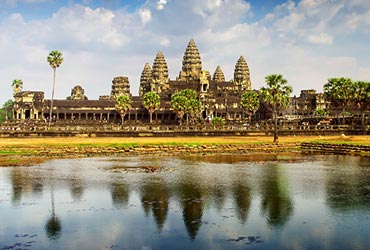 angkor-wat-tempel-water-fotolia_19295215_xl