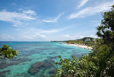 caribbean-honduras-roatan-strand-1.jpg