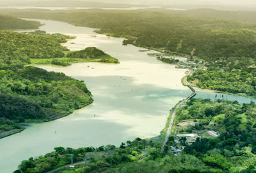 panamakanaal-luchtfoto-fotolia_143419875_l