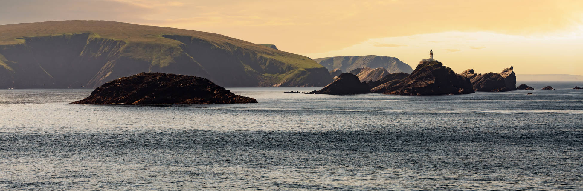 Schotland-Shetland-AdobeStock_425107061.jpg